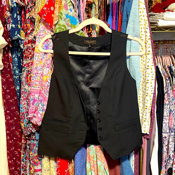 The Limited Tops - The Limited Black Vest Sz Small NWT